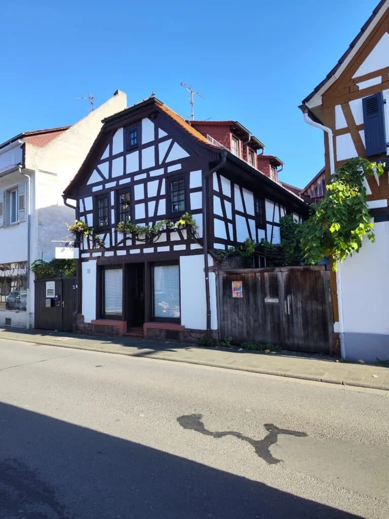 Fachwerk​sanierung